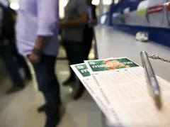 Mega-Sena sai para apostador do Rio de Janeiro; veja números