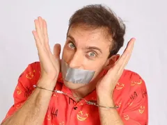 Mesmo após condenação, Leo Lins faz piada com câncer de Preta Gil