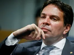 Moraes pede extradição de Alexandre Ramagem aos Estados Unidos