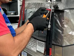 Operação mira transportes por aplicativo e postos de GNV no Rio