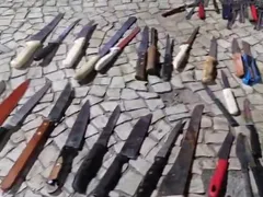 Polícia Militar apreende 144 facas em Copacabana durante a virada
