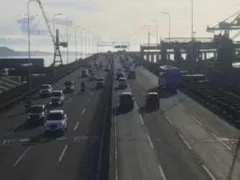 Trânsito pesado nos acessos à Ponte Rio-Niterói