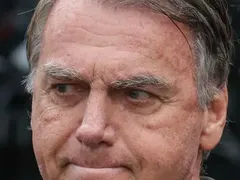 URGENTE! Bolsonaro permanecerá preso na PF