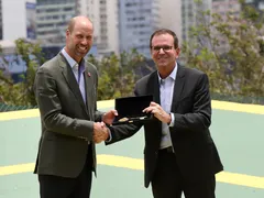 Um príncipe no Rio! William recebe as chaves da cidade