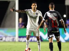 Vasco e Botafogo duelam em Brasília neste sábado (12)
