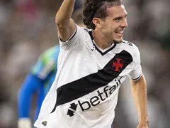 Vasco leva a melhor e cala o Botafogo no Nilton Santos