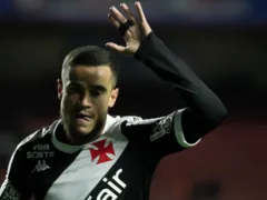 Vasco oficializa Coutinho em definitivo até 2026; veja detalhes