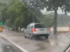 Veja as consequências para o motorista que invadiu o calçadão de Icaraí, em Niterói