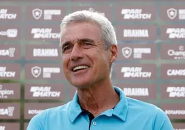 Grêmio avança em negociação com Luís Castro