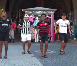 Dançarinos famosos chamam atenção no Terminal de Niterói; vídeo