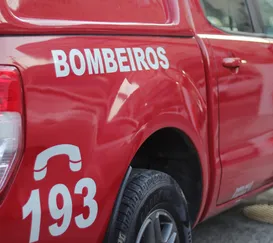 Acidente entre carro e moto deixa um ferido em Itaboraí