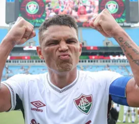 Bastidores mostram Thiago Silva emocionado antes da classificação