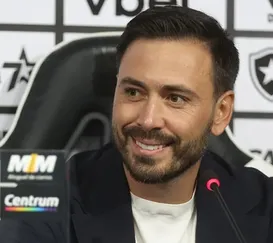 Botafogo anuncia saída do técnico Davide Ancelotti