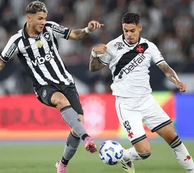 Botafogo e Vasco duelam por uma vaga na Libertadores