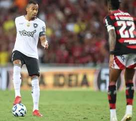 Botafogo tenta encerrar jejum contra o Fla em 2025