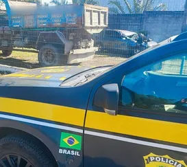 Caminhão com R$ 13 mil em multas é apreendido na BR-101, em Itaboraí