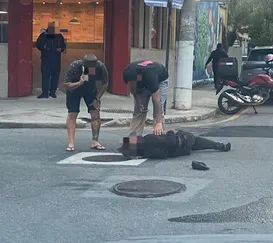 Ciclista fica ferido após colidir com carro em Icaraí