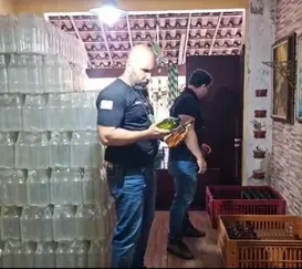 Depósitos clandestinos de bebidas são interditados no Rio