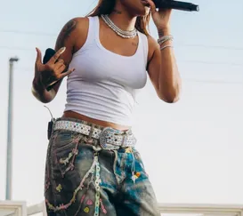 Exclusivo: Ludmilla fala da Festa da Virada em Niterói e manda recado