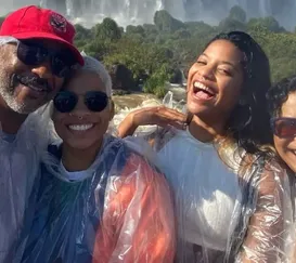 Família de Juliana Marins quer nova autópsia feita no Brasil