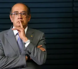 Gilmar Mendes volta atrás sobre restrição a pedidos de impeachment