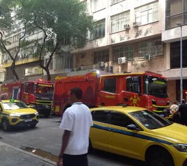 Incêndio atinge tradicional restaurante no Centro do Rio