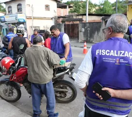 Mais de 50 motos barulhentas são autuadas em SG