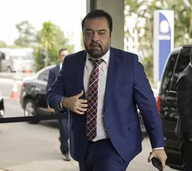 Ministra do TSE vota por cassar mandato de Cláudio Castro