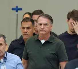 Moraes autoriza saída de Bolsonaro para cirurgia em Brasília