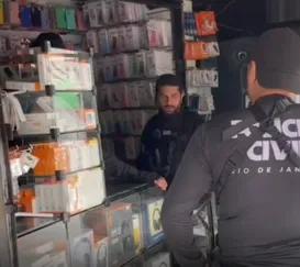 Operação Rastreio prende 30 e barra mercado ilegal de celulares