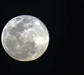 Primeira Superlua do ano acontece neste sábado (3)