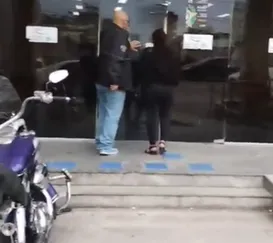 Professora agride crianças em creche e acaba presa; vídeo