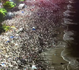 Réveillon de Niterói faz história com quase 1 milhão de pessoas