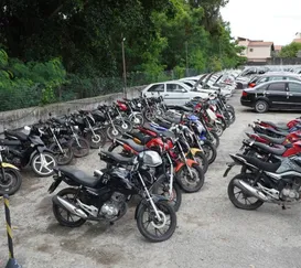 São Gonçalo realiza novo leilão de veículos; veja como participar