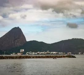 Semana vira com tempo aberto e ventania no Rio