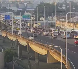 Trânsito complicado na Ponte Rio-Niterói