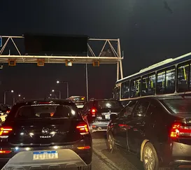 Tudo parado no Rio na saída para o feriadão