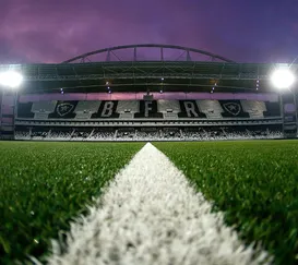 Vasco encaminha acordo com Botafogo para jogar no Nilton Santos