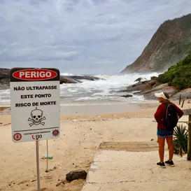 Alerta de ressaca em praias do Rio e Niterói no Réveillon