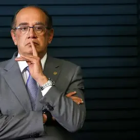 Gilmar Mendes volta atrás sobre restrição a pedidos de impeachment