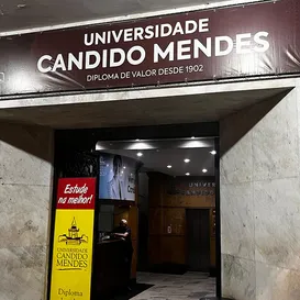Imóvel usado por universidade em Niterói vira briga na Justiça