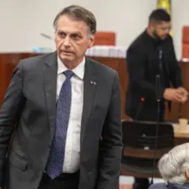 Laudo da PF indica intervenção médica para Bolsonaro
