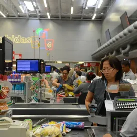 Mais de 2 mil vagas de emprego e estágio abertas no Rio