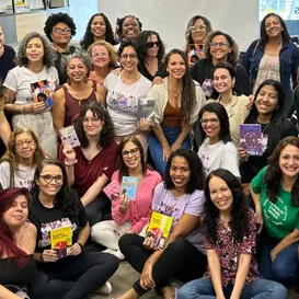 Mulheres lançam livro coletivo em São Gonçalo