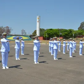 Quer ingressar na Marinha? Novo processo seletivo aberto com centenas de vagas