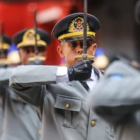 Rio autoriza concurso com 50 vagas para oficiais bombeiros