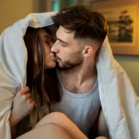 Sexo no frio? Veja dicas para 'esquentar a relação' no inverno