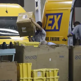 Tesouro libera até R$ 12 bilhões em crédito aos Correios