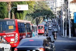 Imagem ilustrativa da imagem Acidentes e pane na Ponte causam reflexos em Niterói e SG