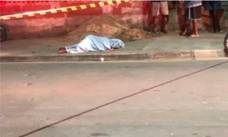 Imagem ilustrativa da imagem Adolescente de 17 anos é morto a tiros na frente dos amigos